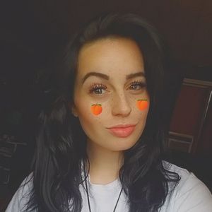 Meet your Posher, Marissa